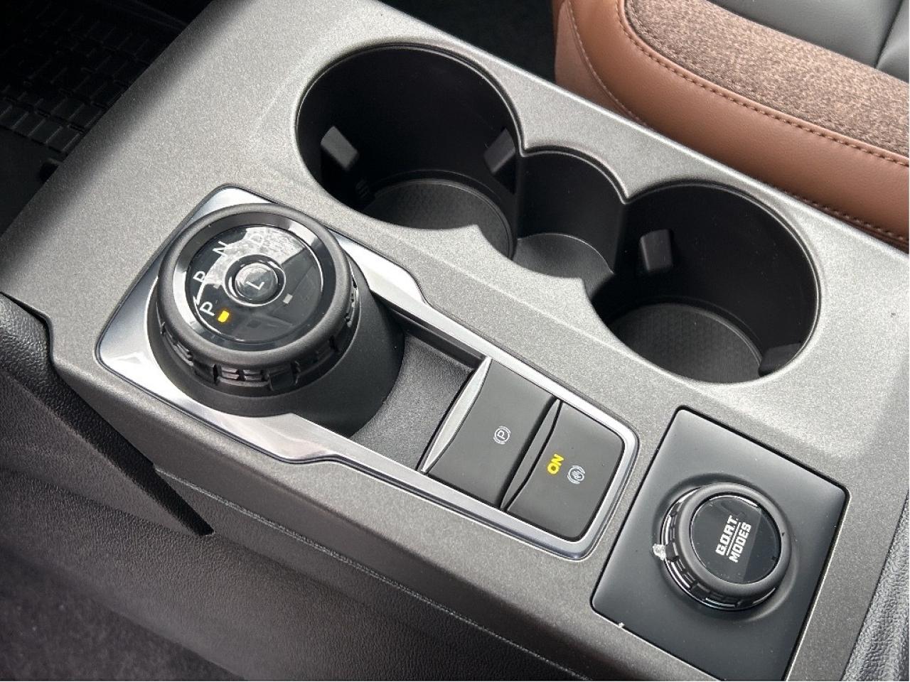 2025 Ford Bronco Sport OUTER BANKS 4x4 300A Photo