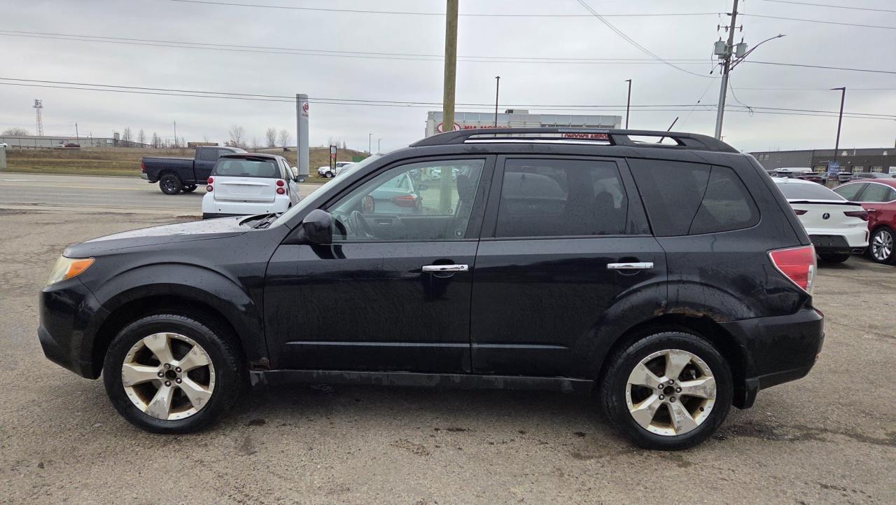 2010 Subaru Forester X Photo