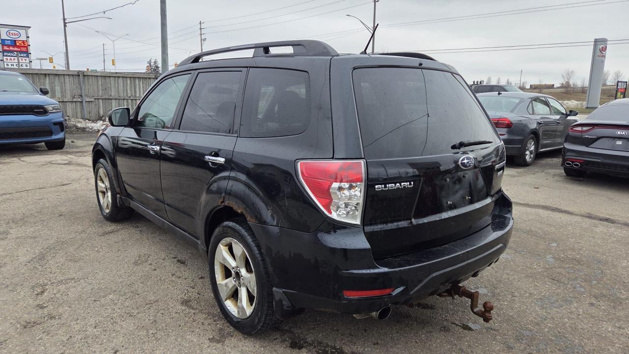 2010 Subaru Forester X Photo2