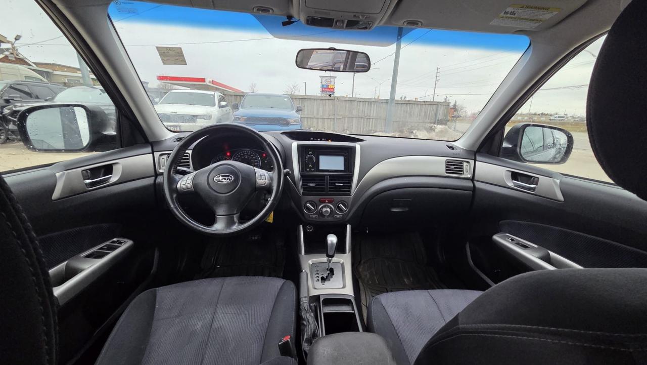 2010 Subaru Forester X Photo