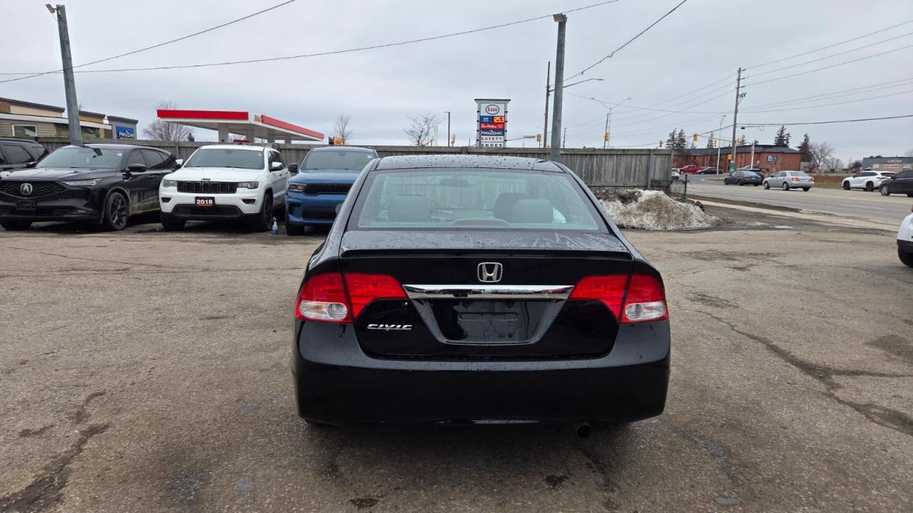 2010 Honda Civic DX, SEDAN, AUTO, ONLY 25,000KMS, CERTIFiED Photo3
