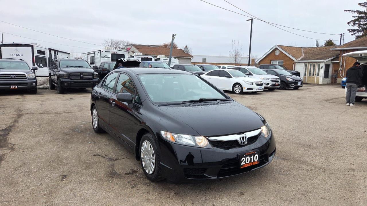 2010 Honda Civic DX, SEDAN, AUTO, ONLY 25,000KMS, CERTIFiED Photo