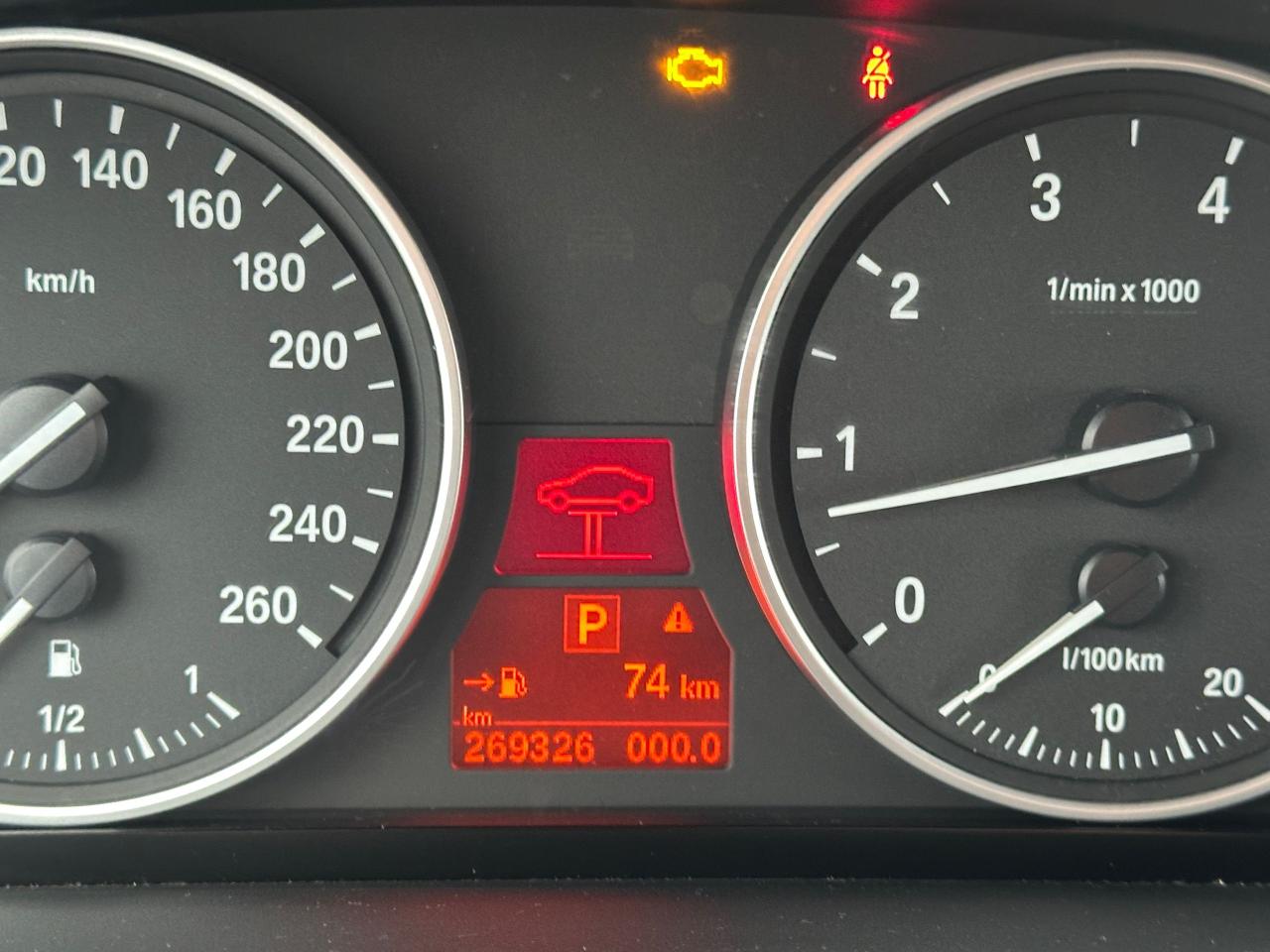 2010 BMW X5 48i, V8, AWD, 2 SETS OF WHEELS, AS IS SPECIAL Photo