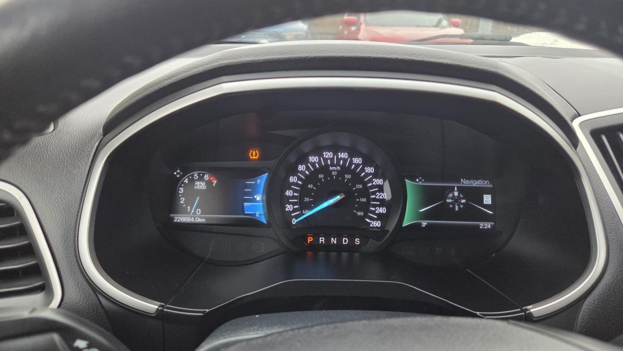 2015 Ford Edge SEL AWD, V6, NAVI, 2 SETS WHEELS, CERTIFIED Photo