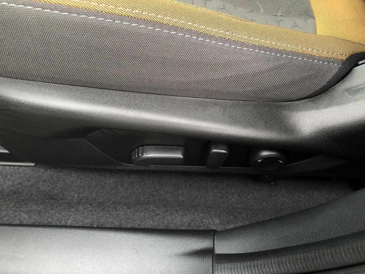 2024 Subaru XV Crosstrek Onyx ONYX, ONLY 22KKMS, ROOF, HTD. SEATS, BK. CAM, Photo