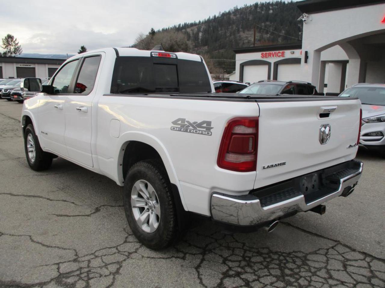 2020 RAM 1500 LARAMIE QUAD CAB 4WD Photo
