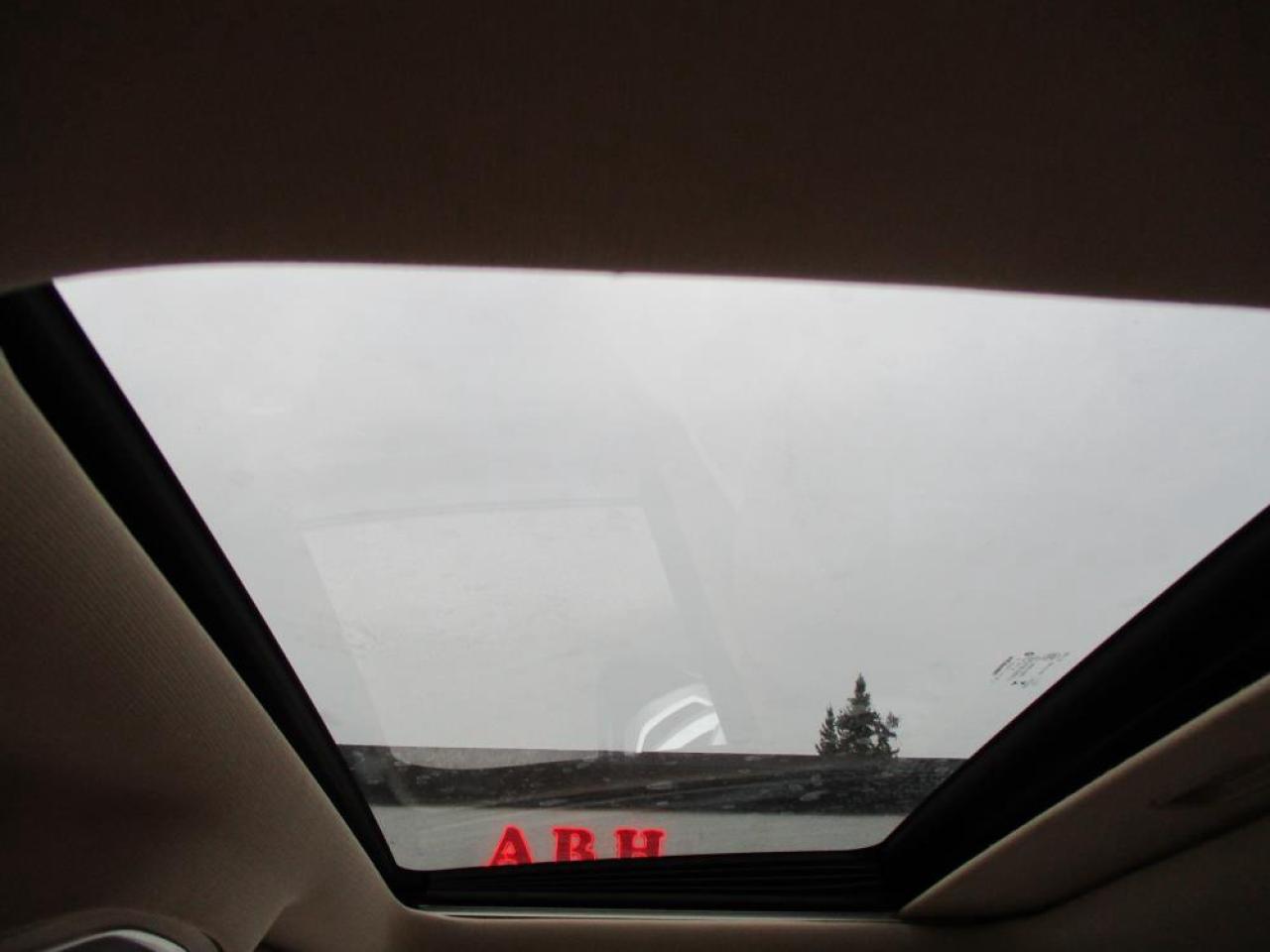 2020 RAM 1500 LARAMIE QUAD CAB 4WD - Photo #21