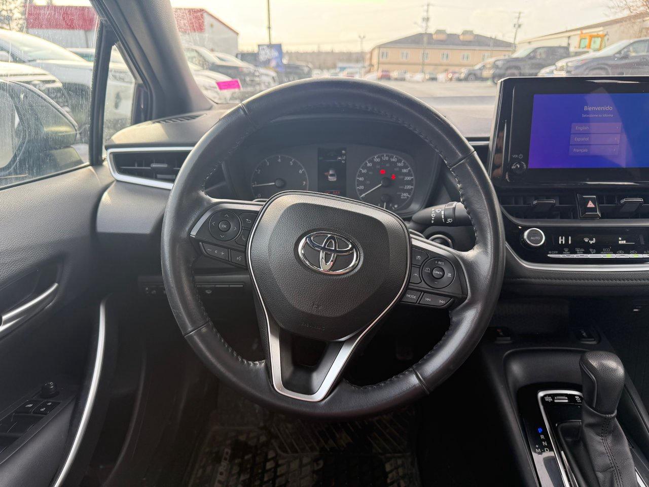 2023 Toyota Corolla SE Photo