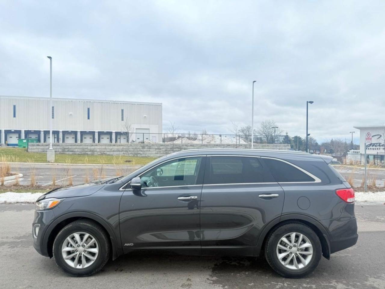 2017 Kia Sorento All-wheel Drive 4dr LX Turbo Photo