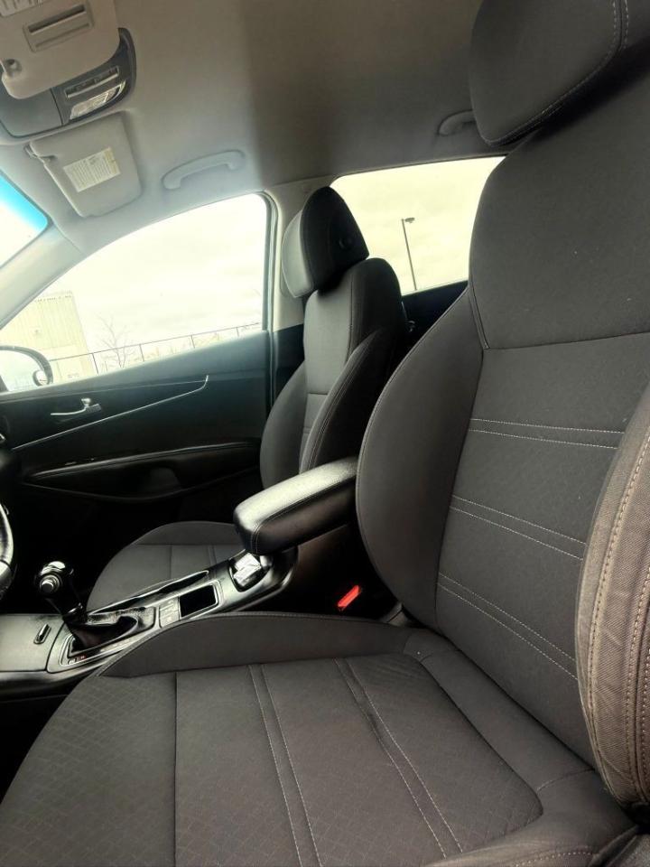 2017 Kia Sorento All-wheel Drive 4dr LX Turbo Photo