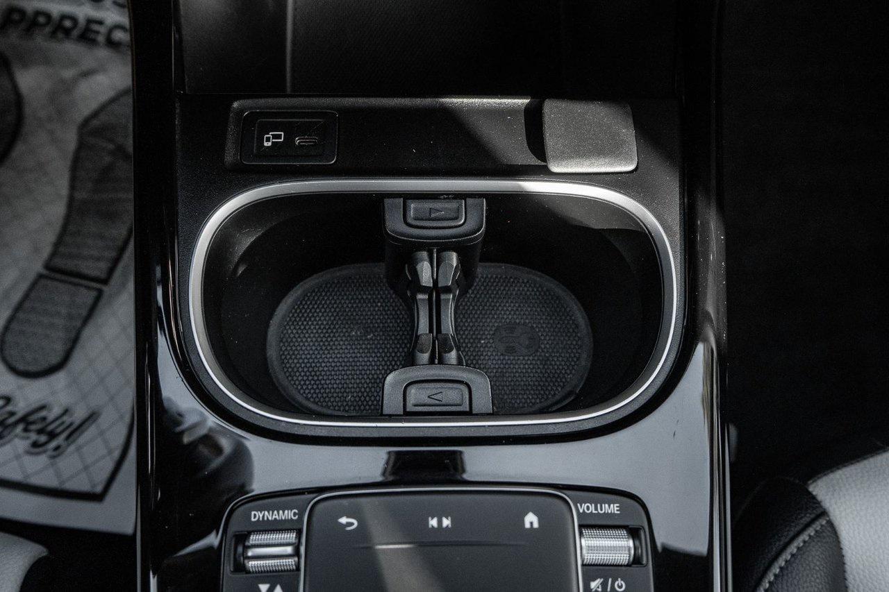 2022 Mercedes-Benz CLA-Class CLA 250 Photo