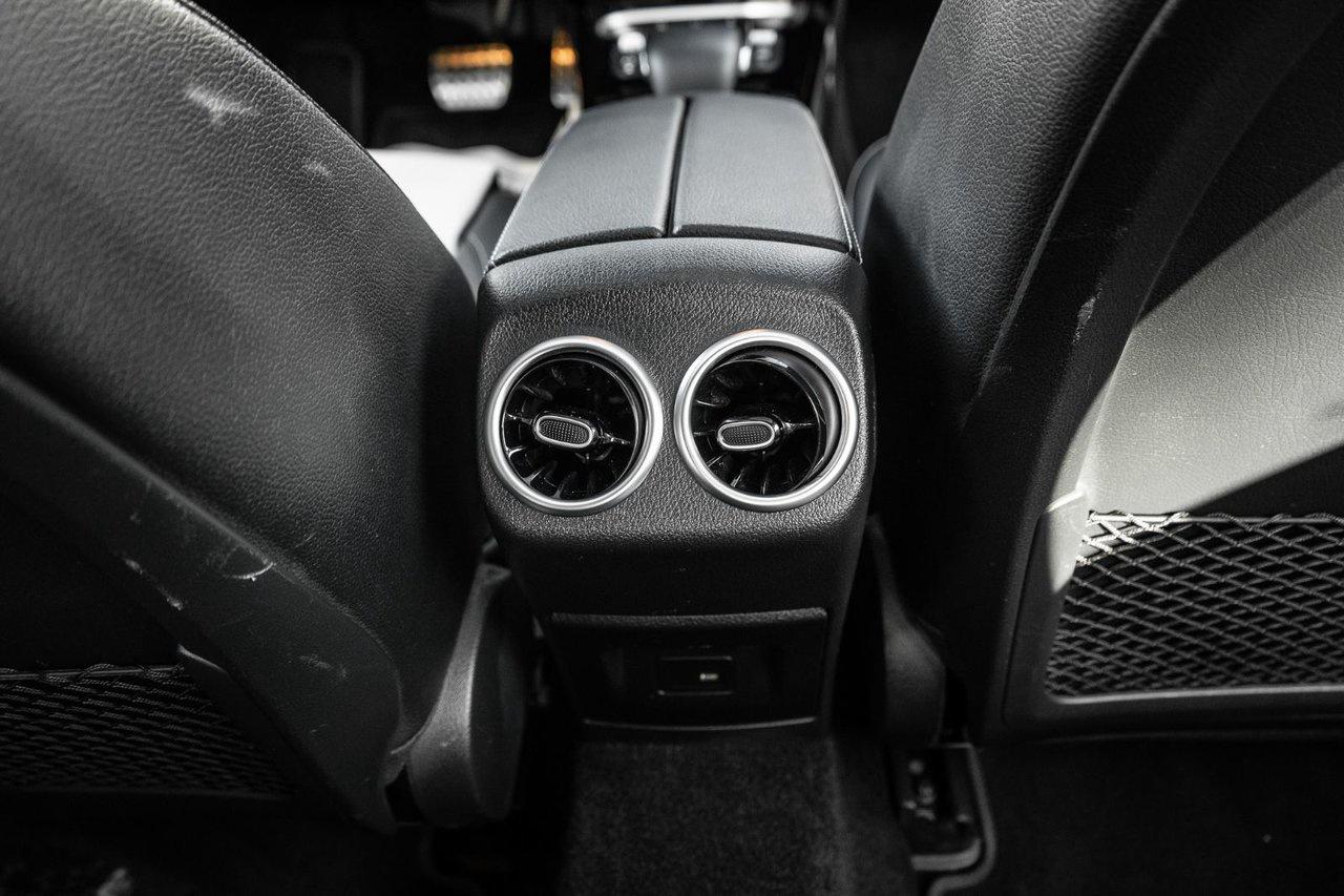 2022 Mercedes-Benz CLA-Class CLA 250 Photo