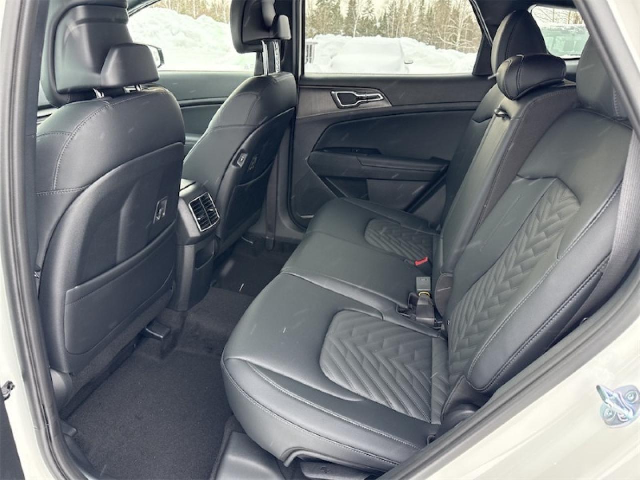 2026 Kia Sportage X-Line AWD   -  Heated Steering Wheel Photo