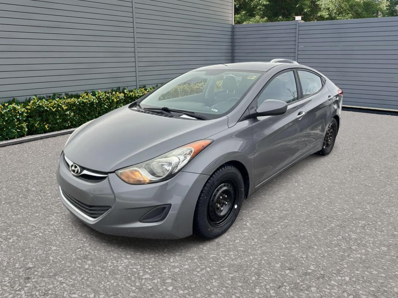 2013 Hyundai Elantra GL - Photo #1