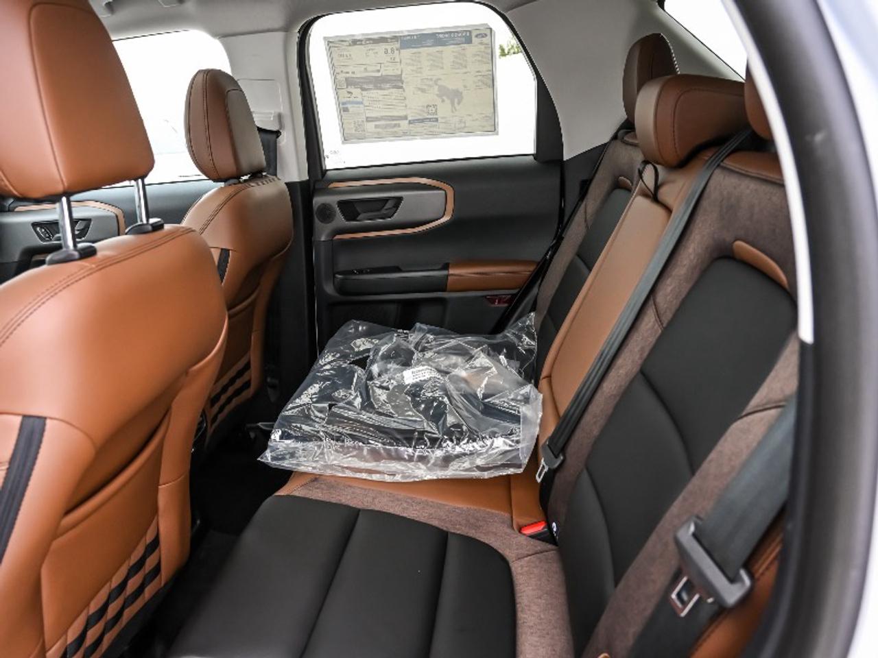 2026 Ford Bronco Sport Outer Banks Photo