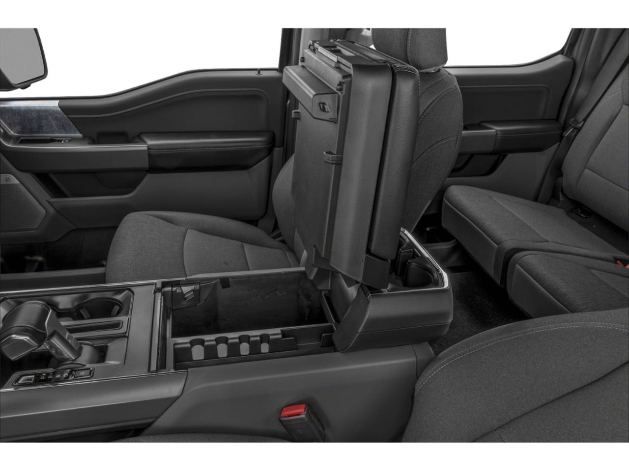 2024 Ford F-150 Lightning Flash 4WD SuperCrew 5.5' Box Photo