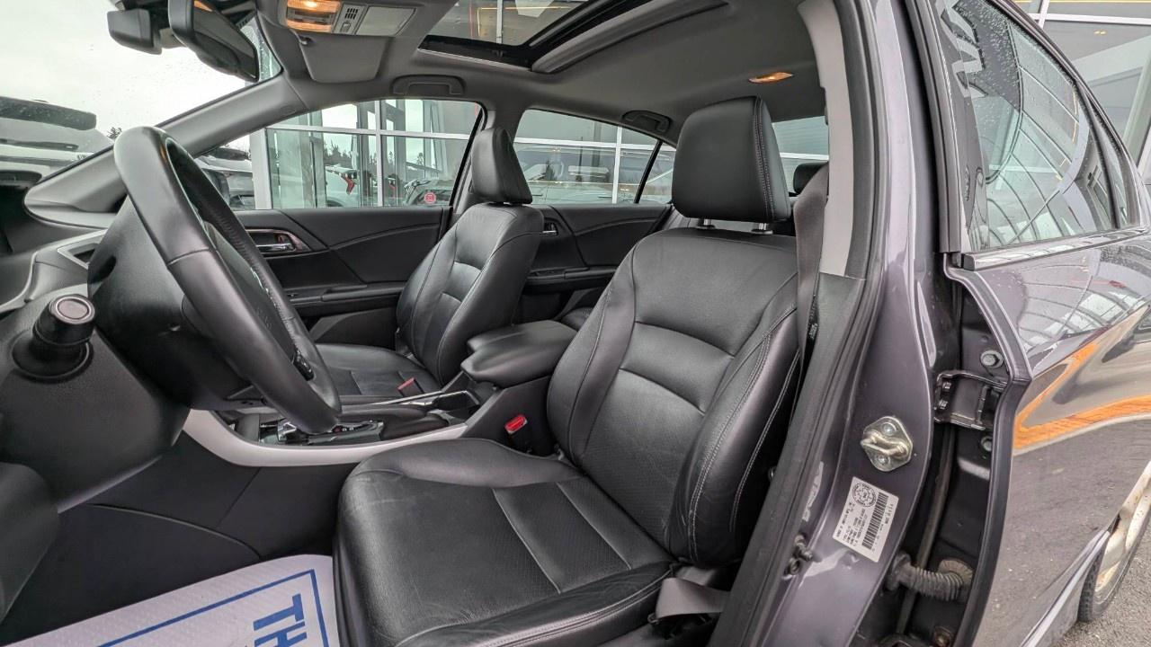 2016 Honda Accord Sedan Touring Automatic Photo