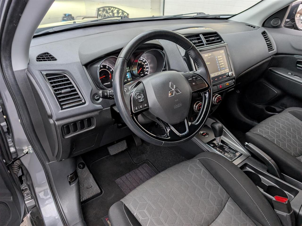 2022 Mitsubishi RVR SE AWD - REV CAM - HTD SEATS - BLUETOOTH Photo