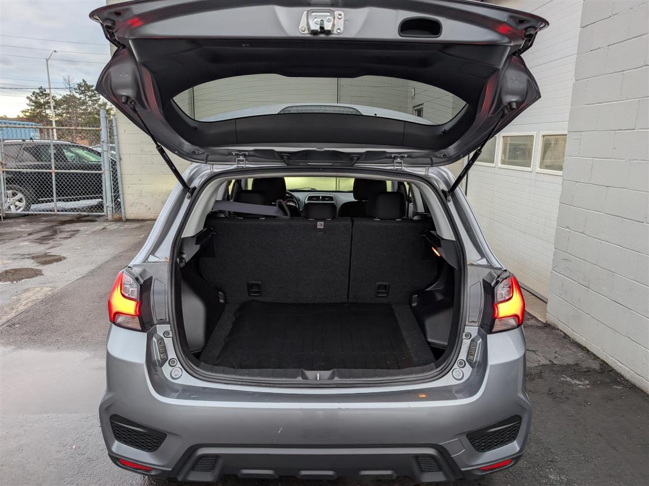 2022 Mitsubishi RVR SE AWD - REV CAM - HTD SEATS - BLUETOOTH