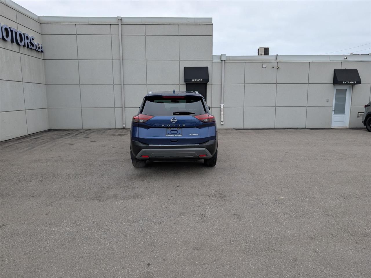 2023 Nissan Rogue SV AWD - PANO ROOF - 360 CAM - TECH FEATS Photo