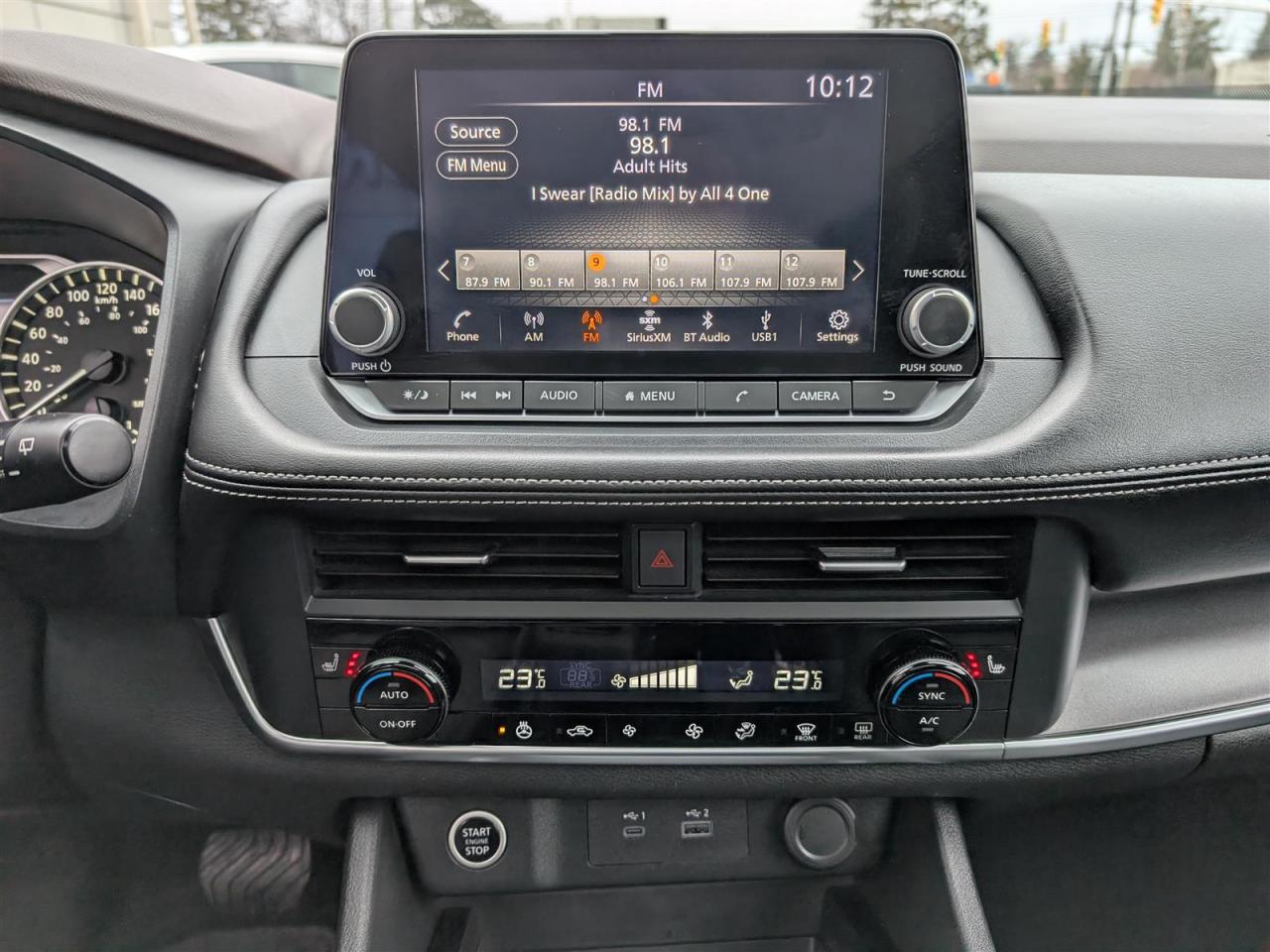 2023 Nissan Rogue SV AWD - PANO ROOF - 360 CAM - TECH FEATS