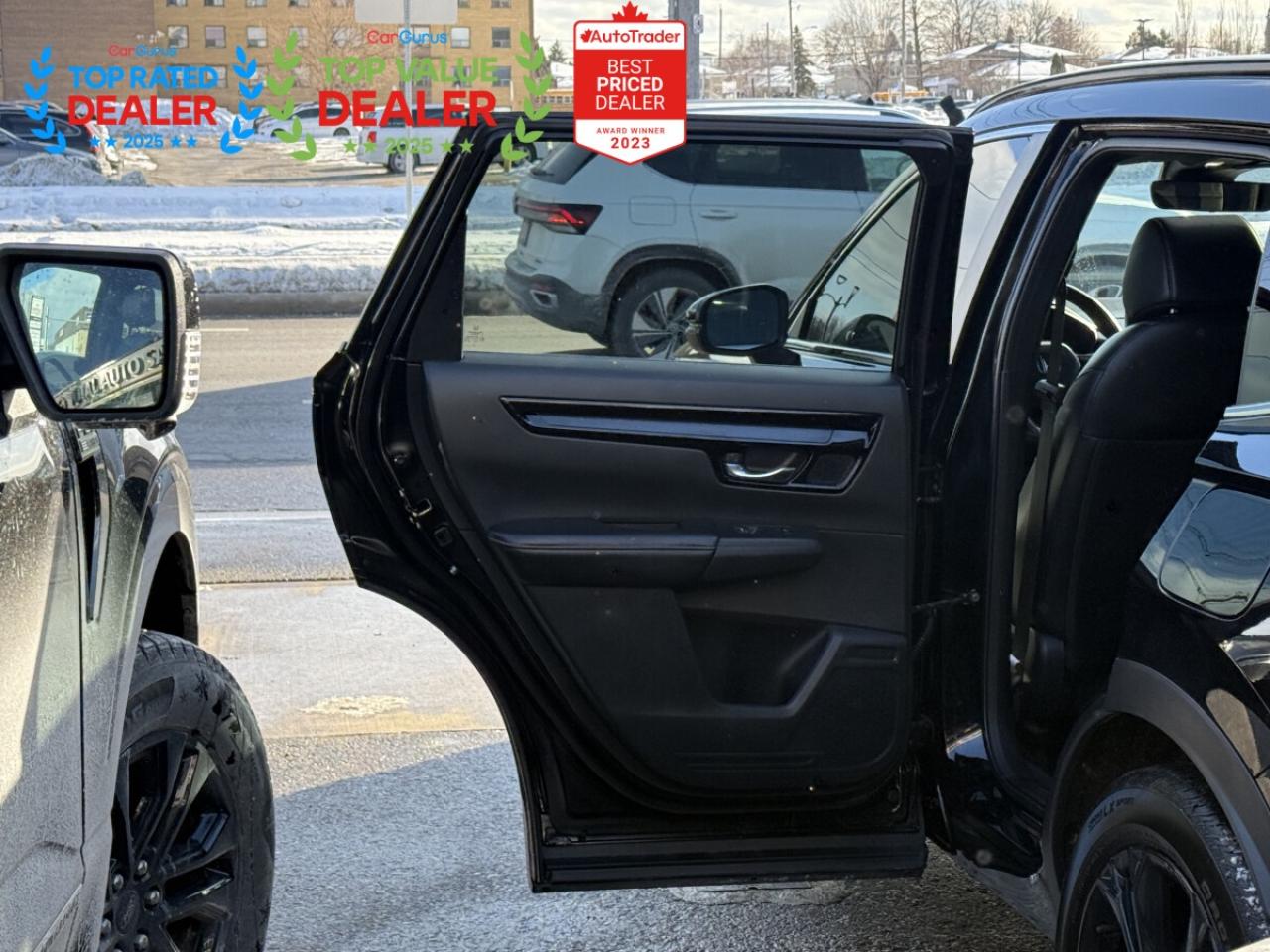 2025 Honda CR-V Hybrid TOURING | SUNROOF | FINANCE | LOADED Photo