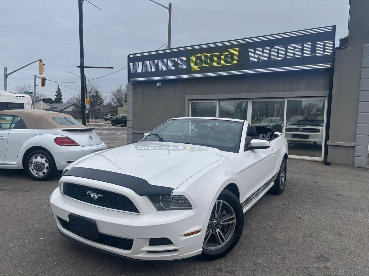 Used 2013 Ford Mustang Premium for sale in Hamilton, ON