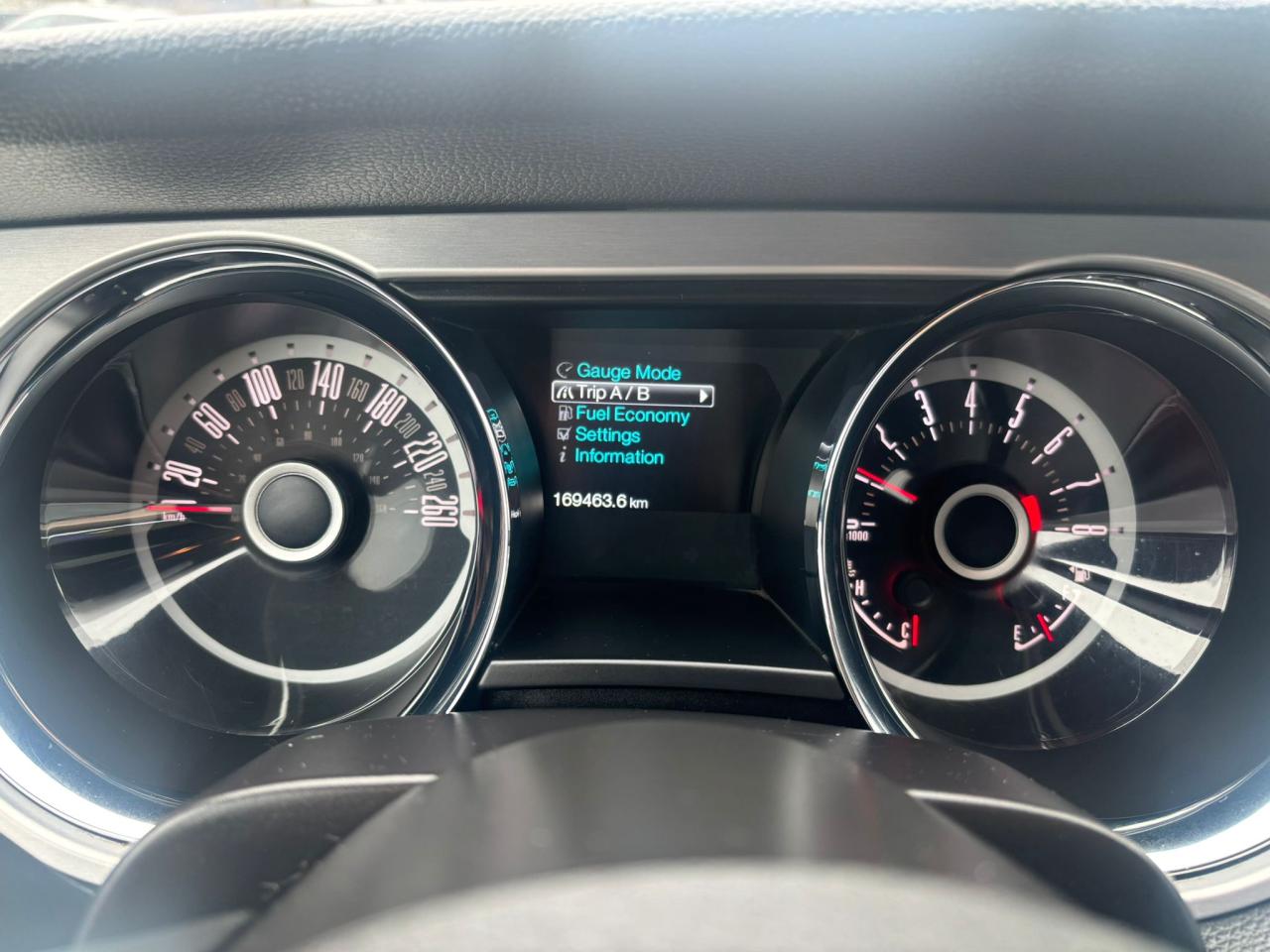 2013 Ford Mustang Premium Photo