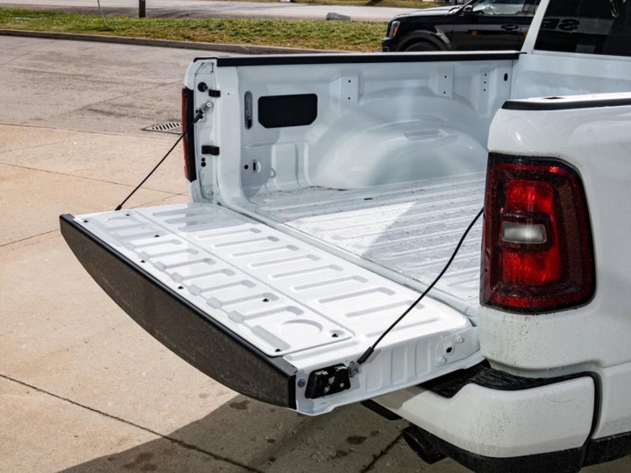 2026 RAM 1500 SPORT Photo