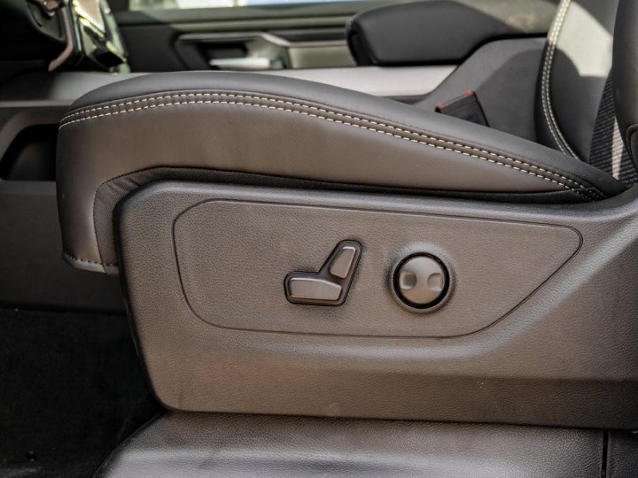 2026 RAM 1500 SPORT Photo