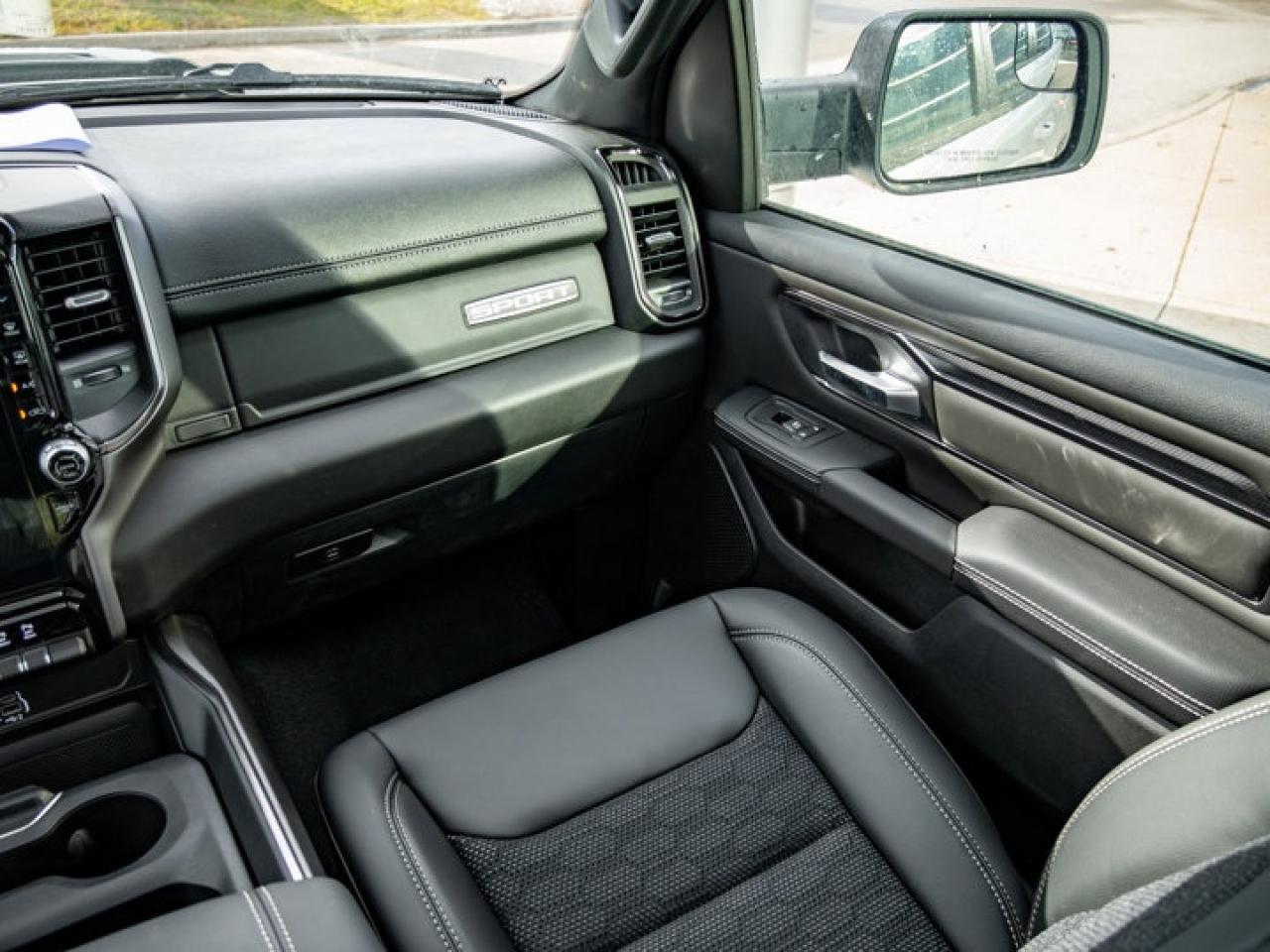 2026 RAM 1500 SPORT Photo