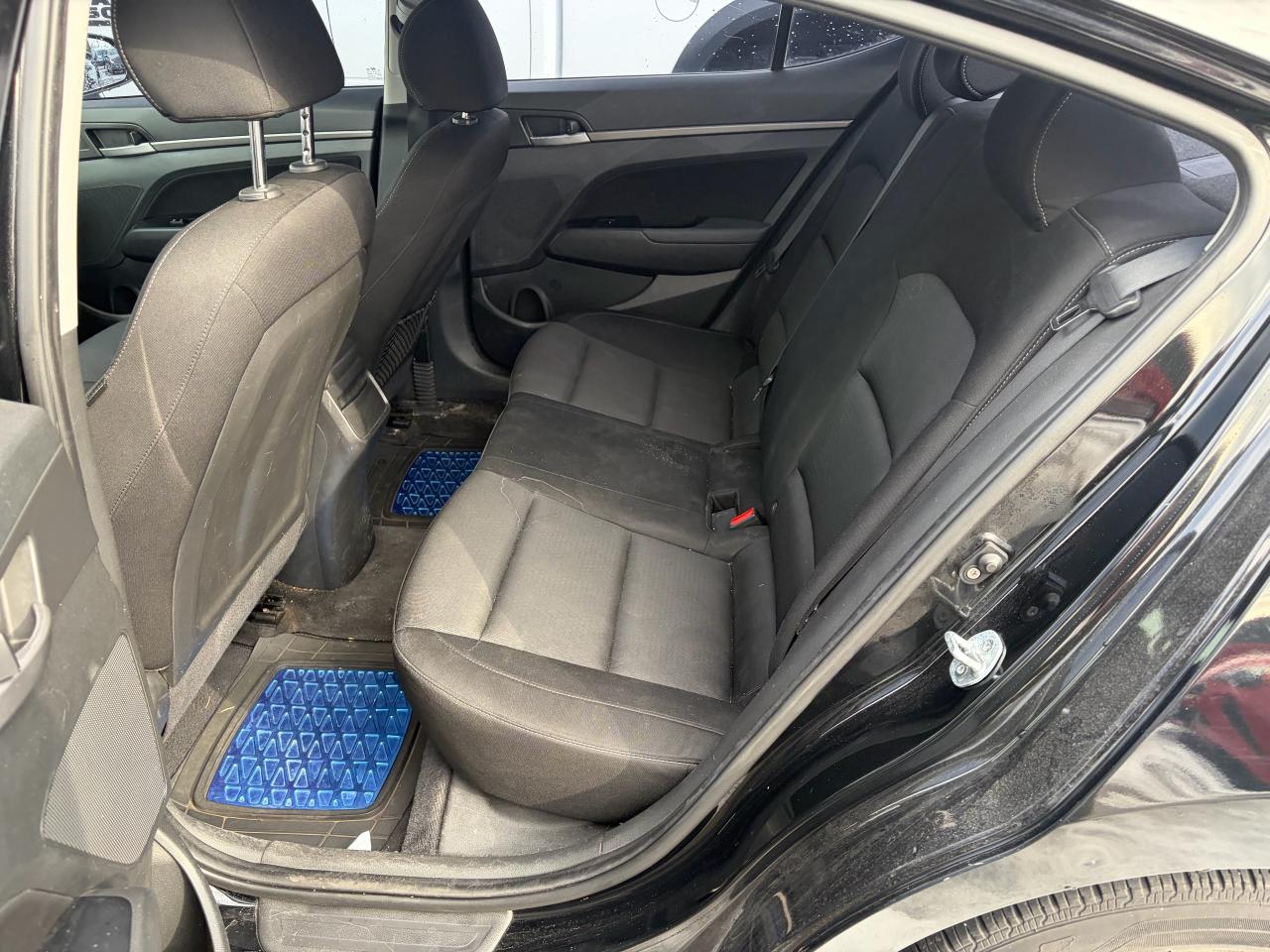 2017 Hyundai Elantra GL Photo