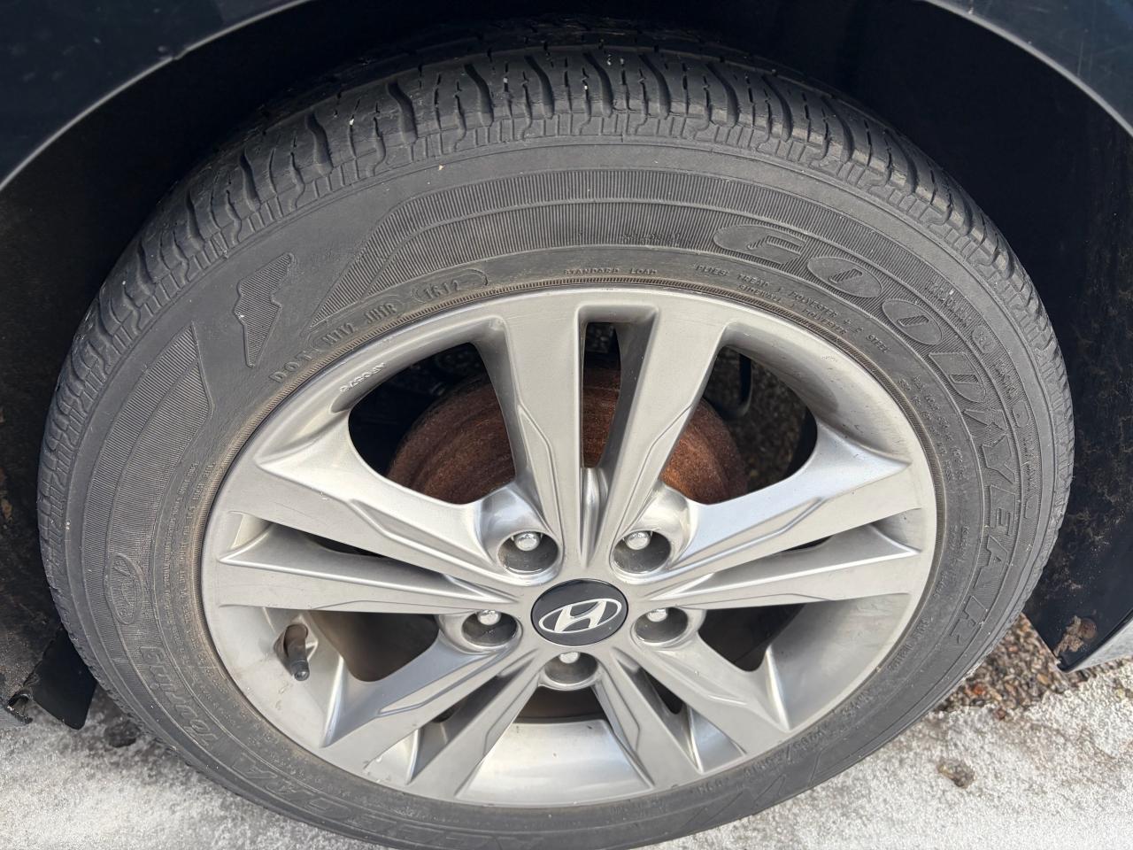 2017 Hyundai Elantra GL Photo