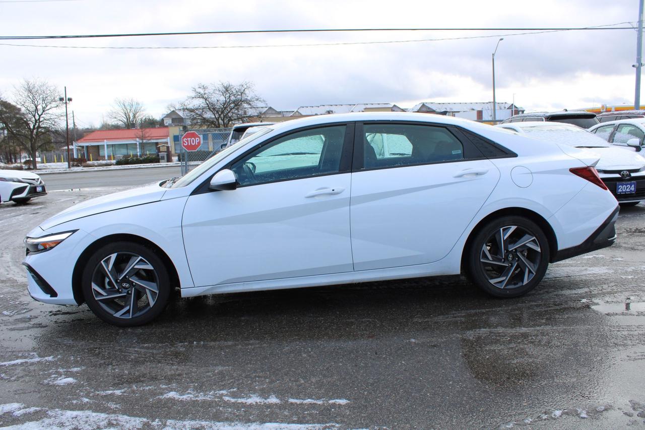 2024 Hyundai Elantra Preferred IVT w/Tech Pkg Photo3