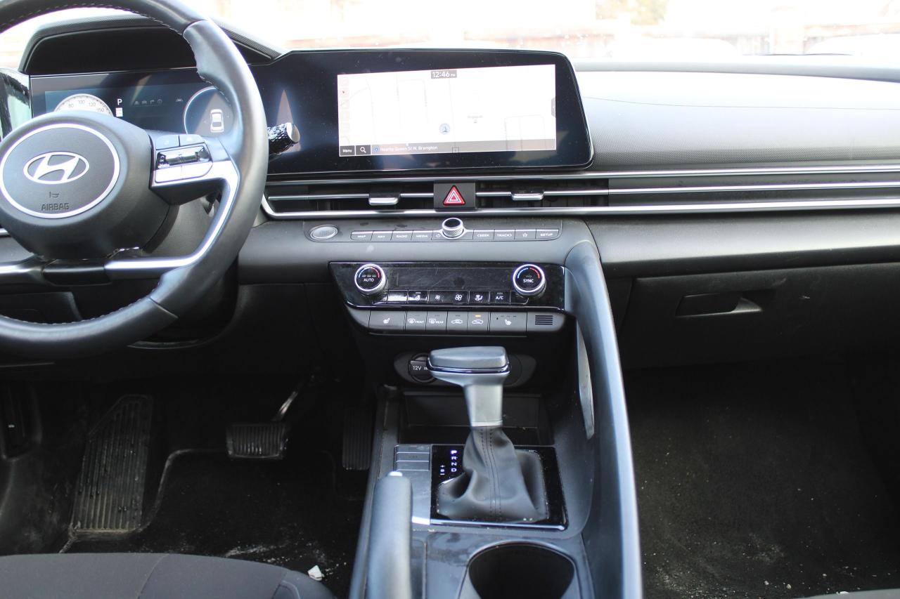 2024 Hyundai Elantra Preferred IVT w/Tech Pkg Photo