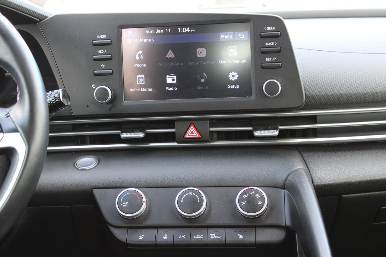 2023 Hyundai Elantra Preferred Photo