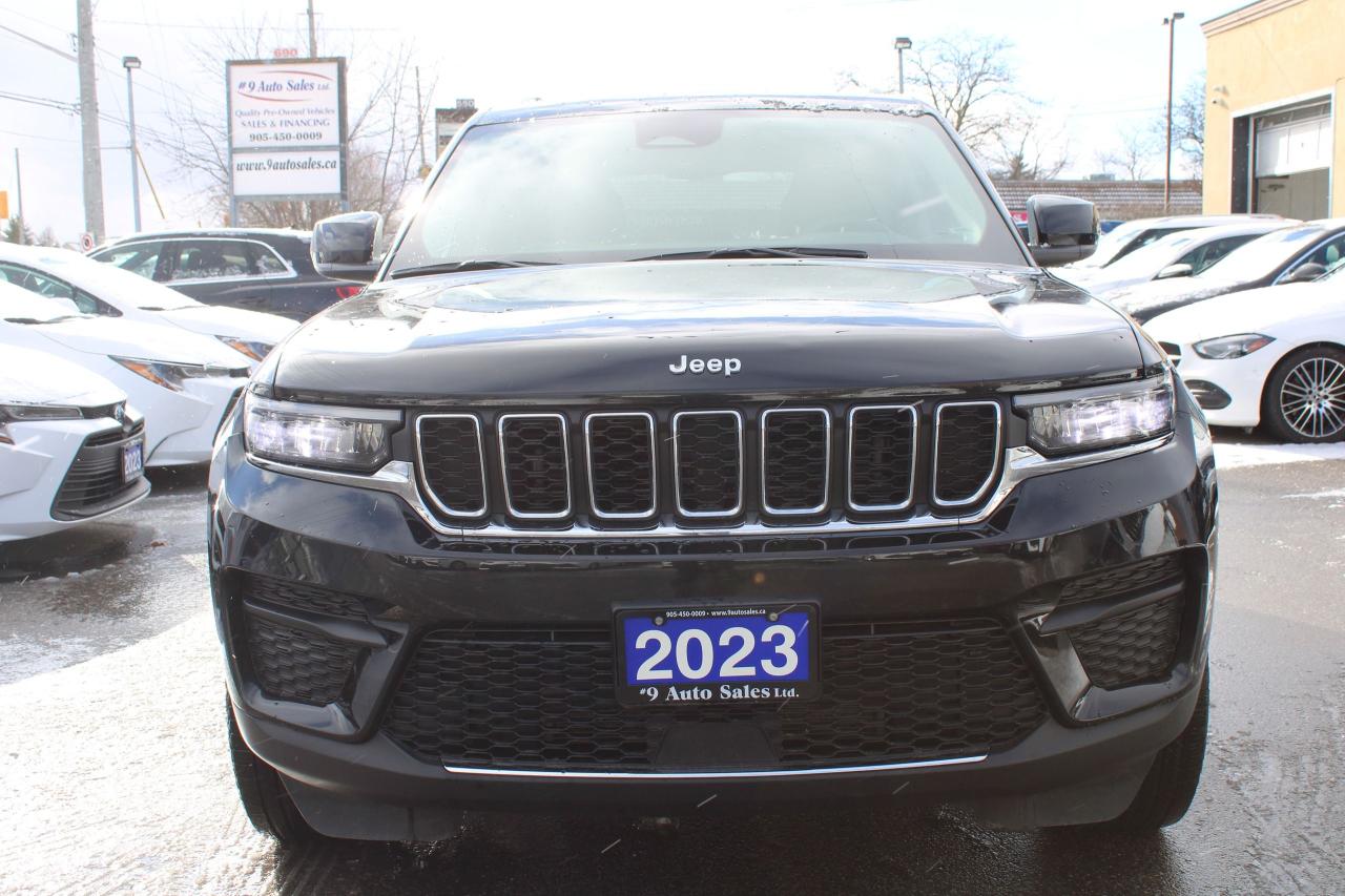 2023 Jeep Grand Cherokee Laredo Photo