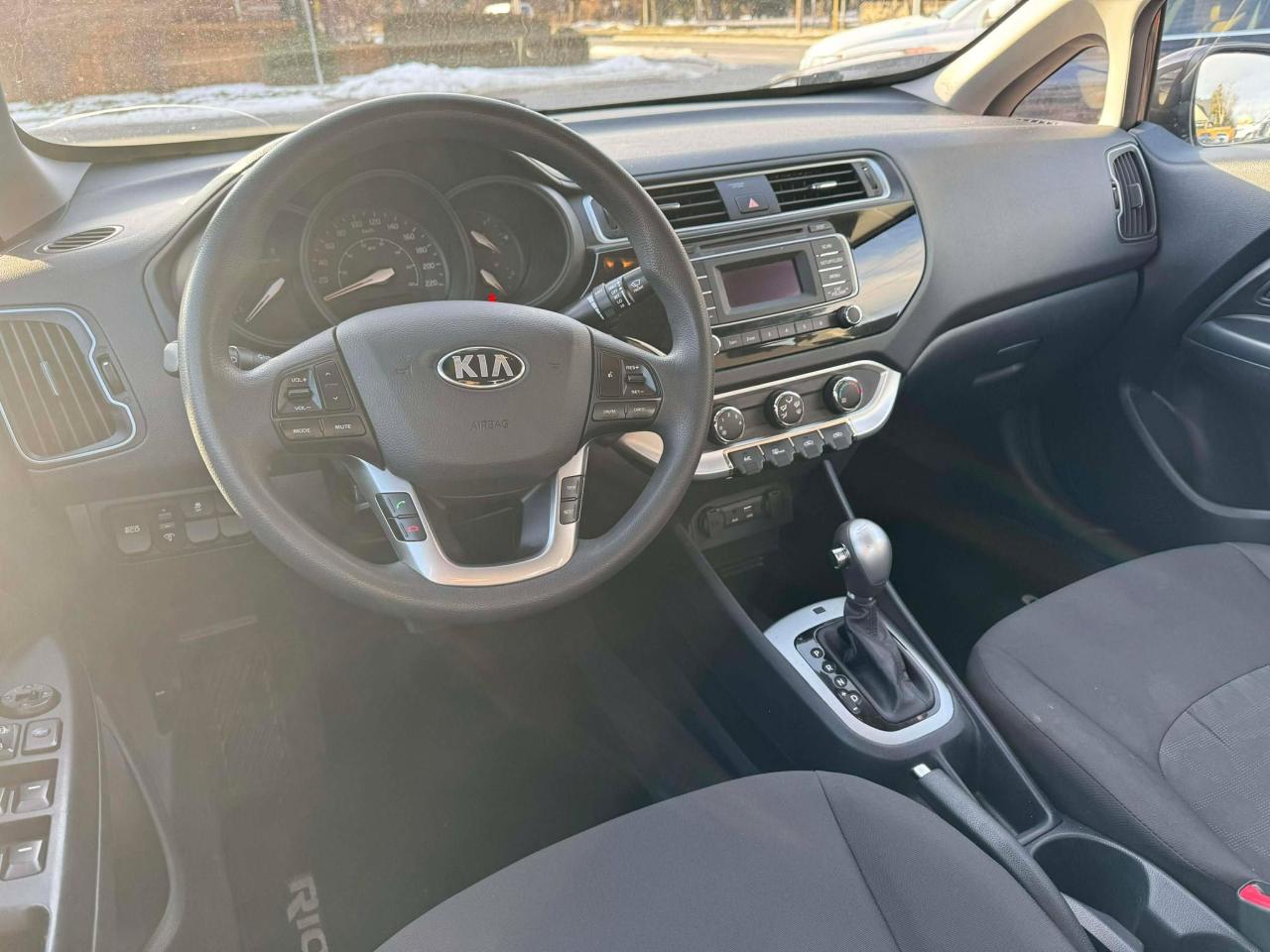 2016 Kia Rio EX - Photo #15