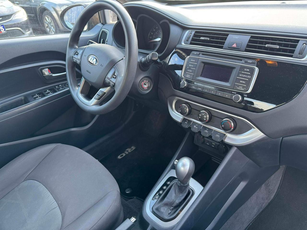 2016 Kia Rio EX - Photo #14