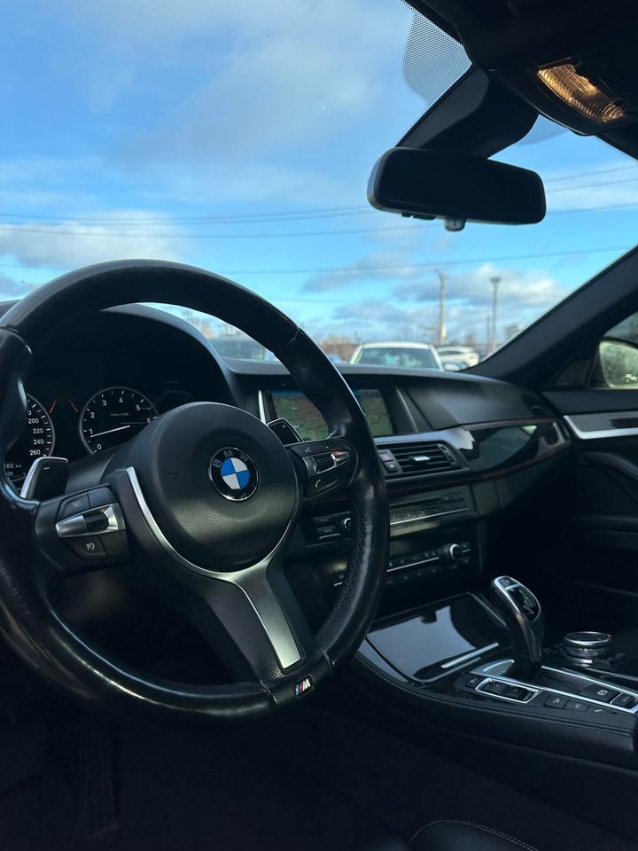 2015 BMW 5 Series 528i M sport - Photo #15