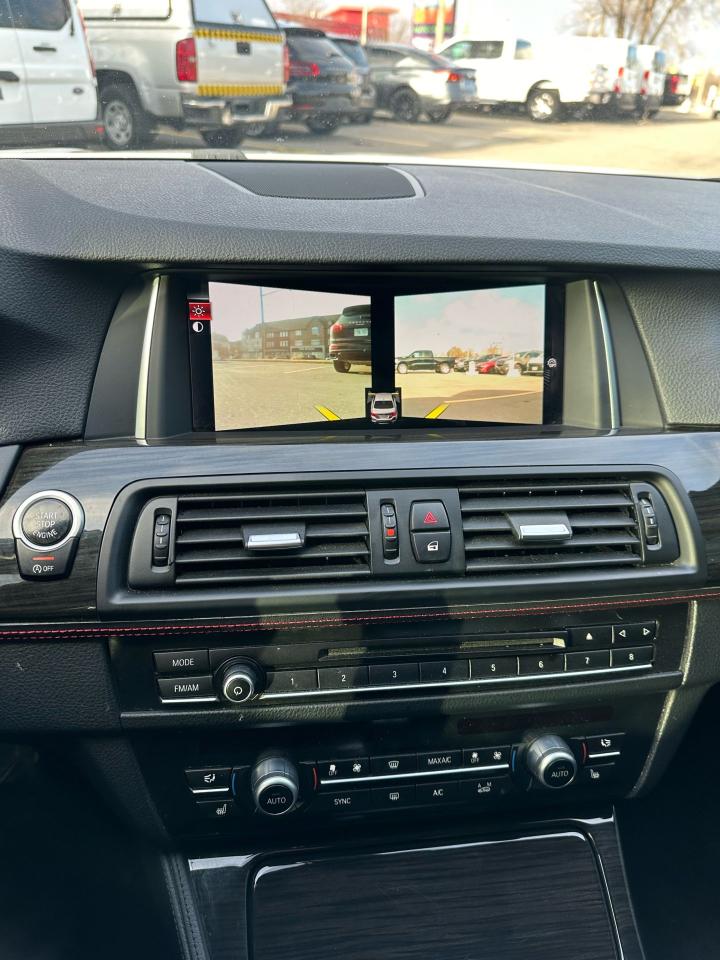 2015 BMW 5 Series 528i M sport Photo