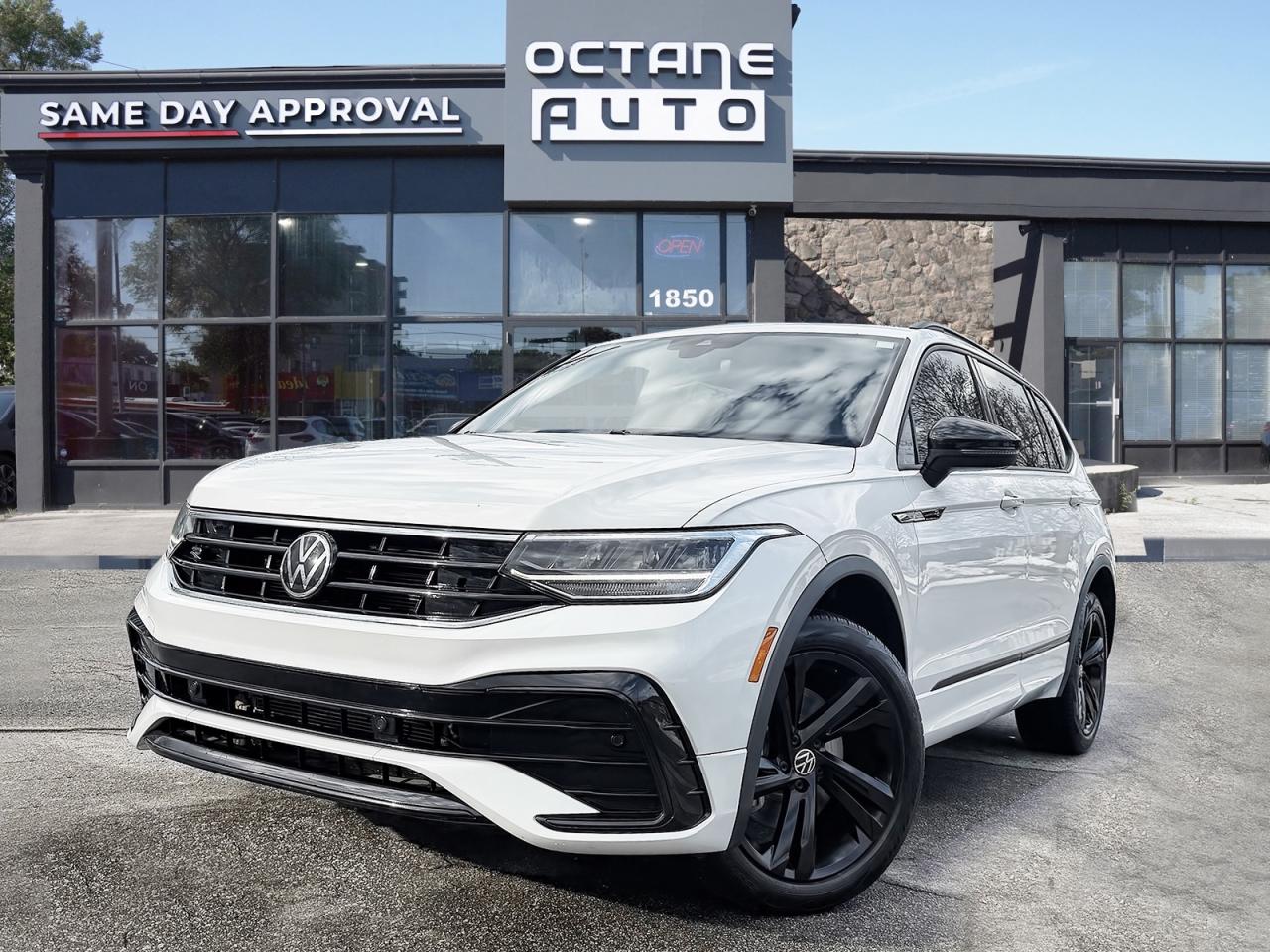 2023 Volkswagen Tiguan Comfortline R-Line Black Edition Photo0