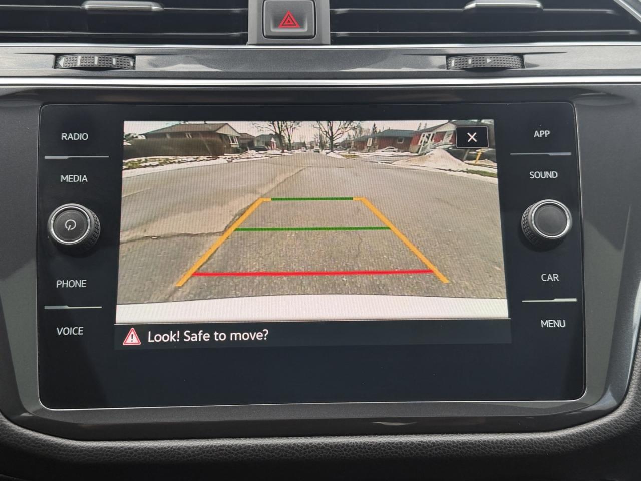 2023 Volkswagen Tiguan Comfortline R-Line Black Edition Photo