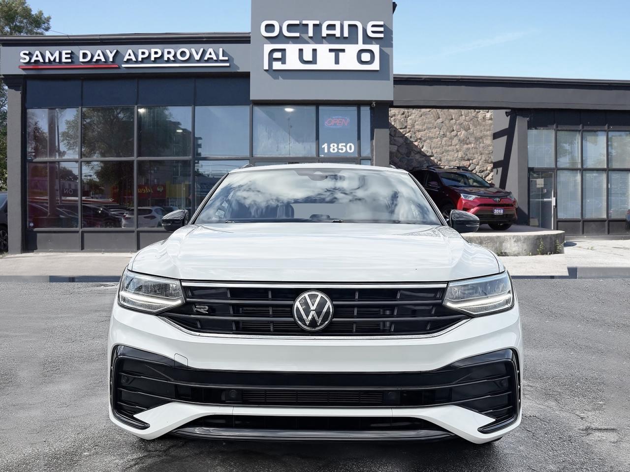 2023 Volkswagen Tiguan Comfortline R-Line Black Edition 4MOTION Photo