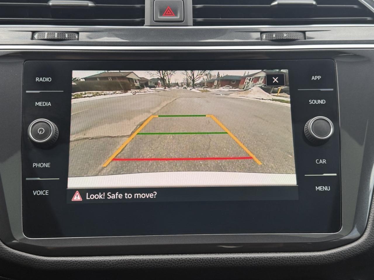 2023 Volkswagen Tiguan Comfortline R-Line Black Edition 4MOTION Photo