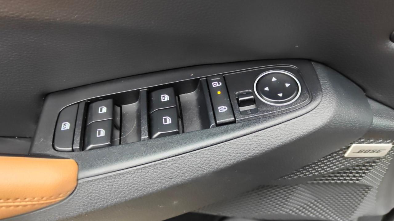 2024 Kia Seltos SX - Photo #15