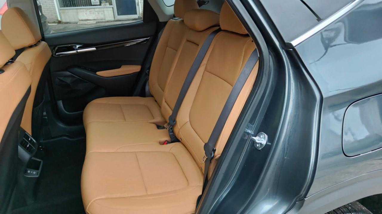 2024 Kia Seltos SX Photo