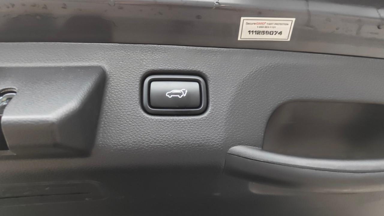 2024 Kia Seltos SX Photo