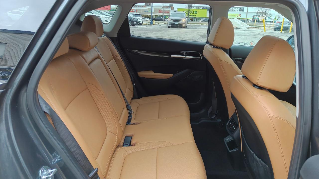 2024 Kia Seltos SX Photo