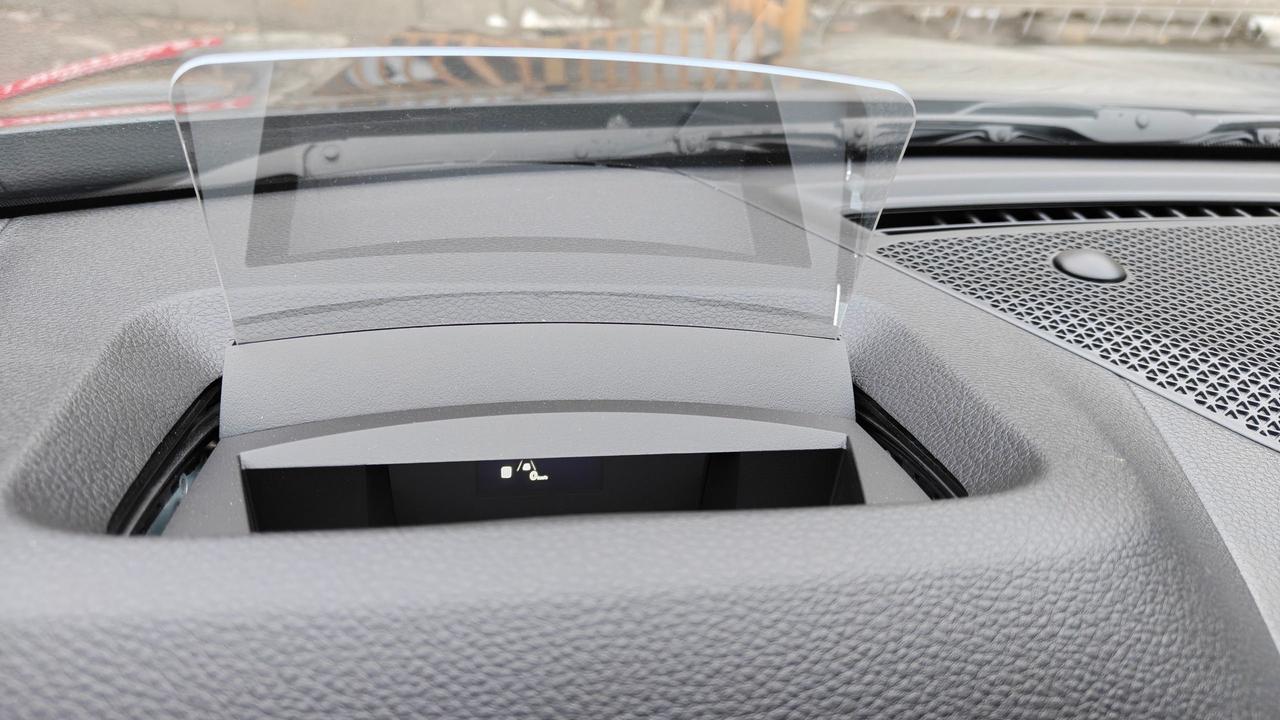 2024 Kia Seltos SX Photo